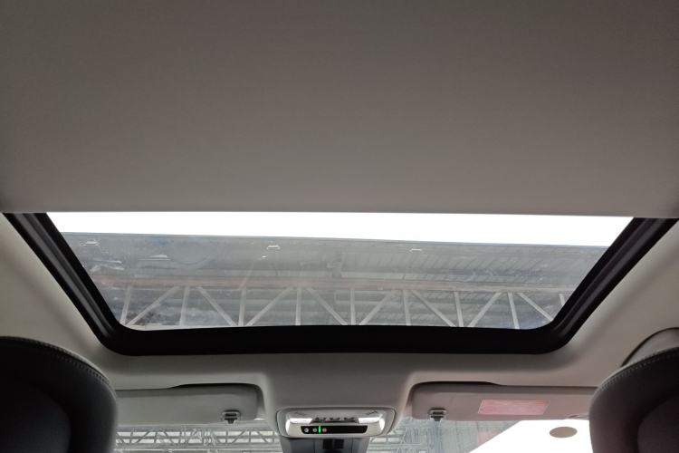 Used Buick LaCrosse 2023 28T Prestige Edition Headliner