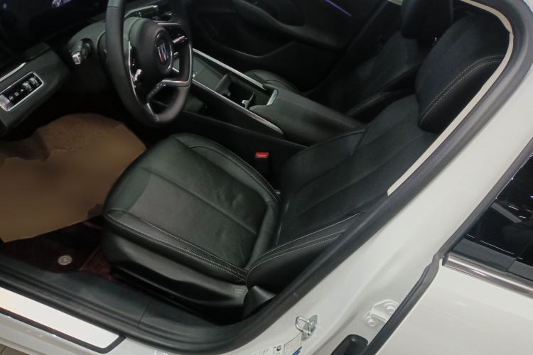 Used Buick LaCrosse 2023 28T Prestige Edition Left Front Seat