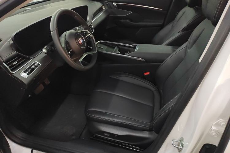 Used Buick LaCrosse 2023 Restyled 25T Cross-Country Edition Left Front Seat