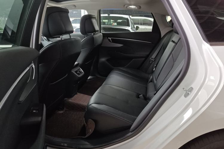 Used Buick LaCrosse 2023 28T Prestige Edition Left Rear Seat