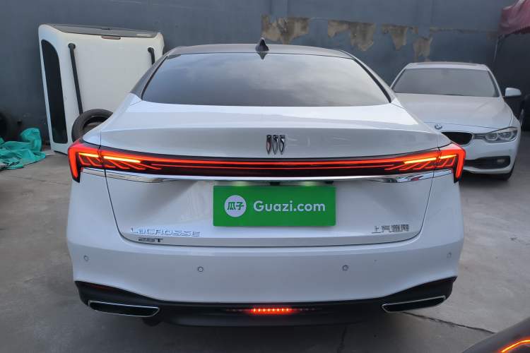 Used Buick LaCrosse 2023 28T Prestige Edition Rear