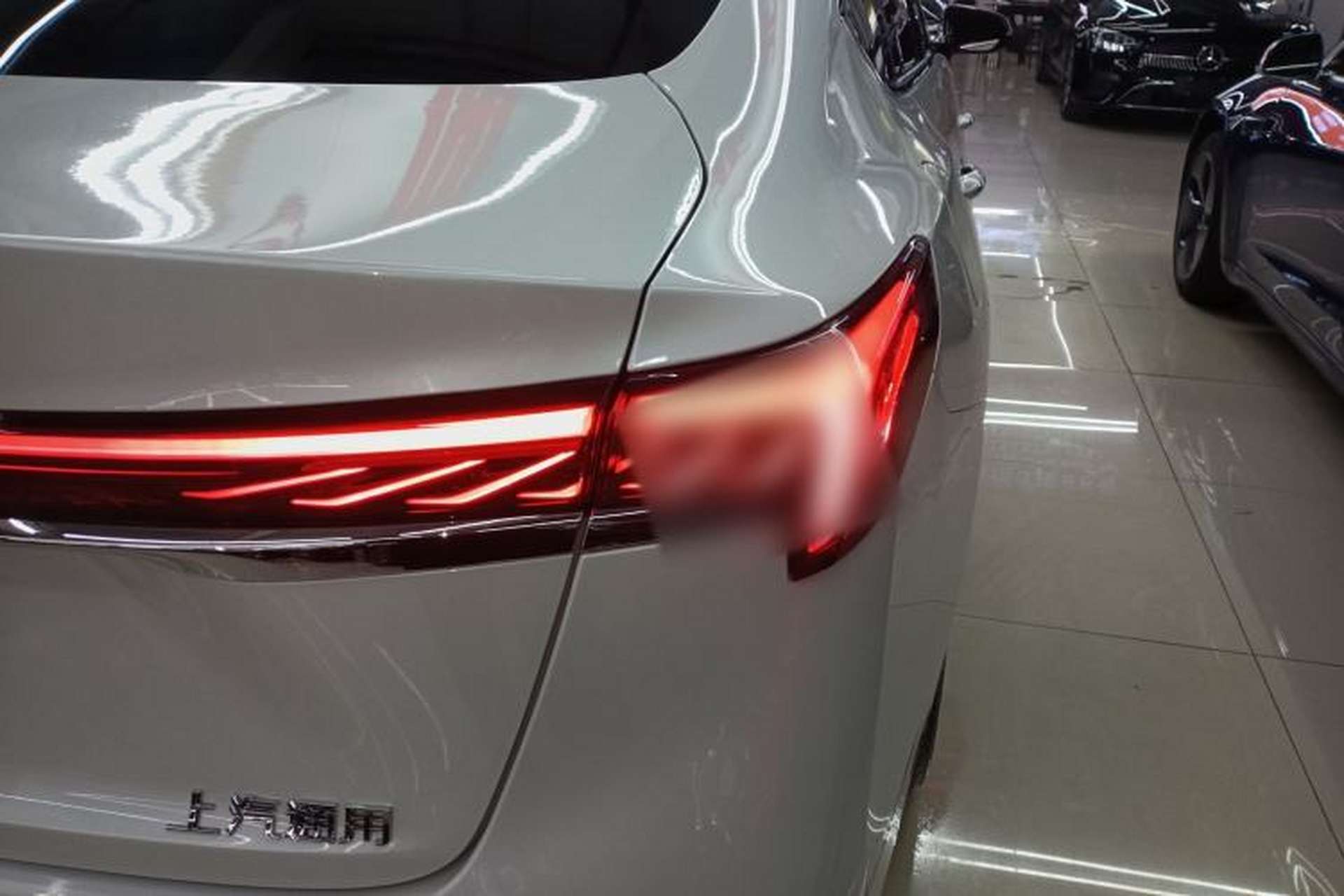 Used Buick LaCrosse 2023 28T Prestige Edition Right Rear Taillight