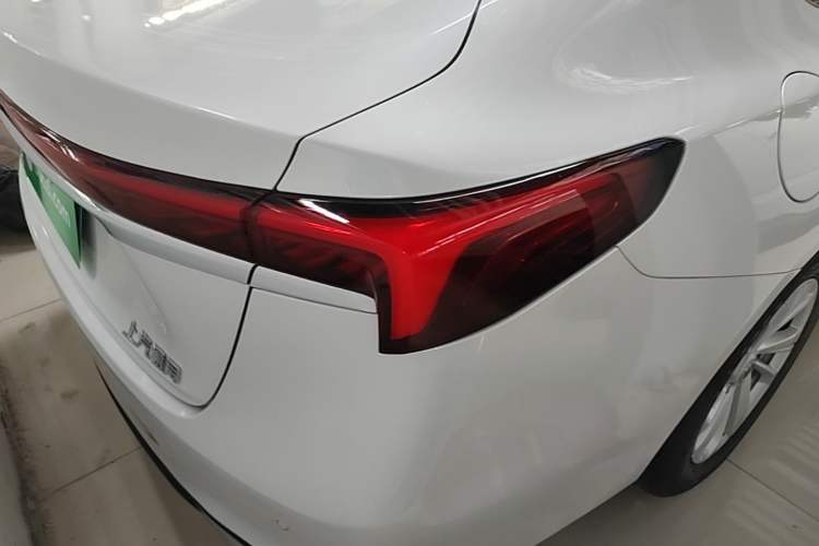 Used Buick LaCrosse 2023 Restyled 25T Cross-Country Edition Right Rear Taillight
