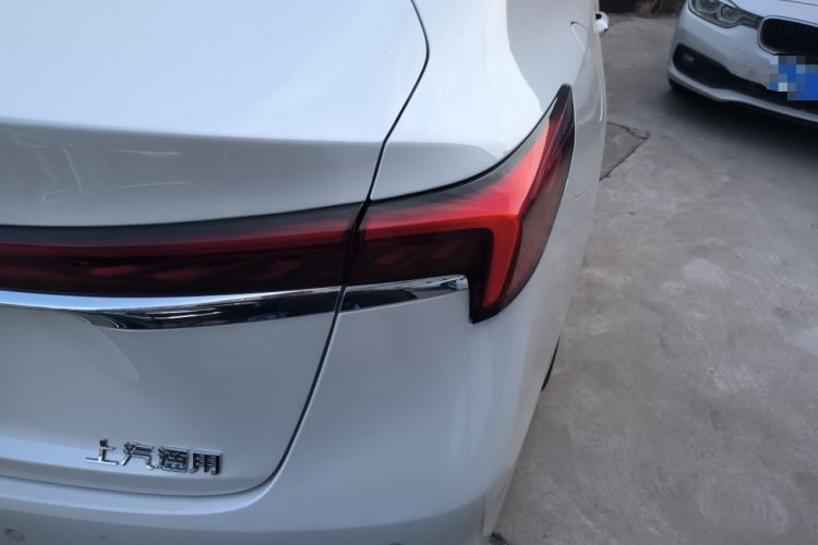 Used Buick LaCrosse 2023 28T Prestige Edition Right Rear Taillight