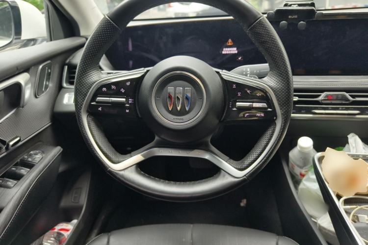 Used Buick LaCrosse 2023 28T Prestige Edition Steering Wheel