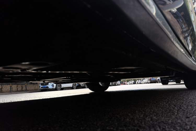Used Buick LaCrosse 2024 Avia Edition Chassis Front Left