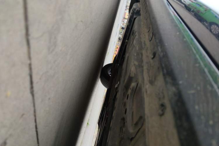 Used Buick LaCrosse 2024 28T Luxury Edition Chassis Front Right