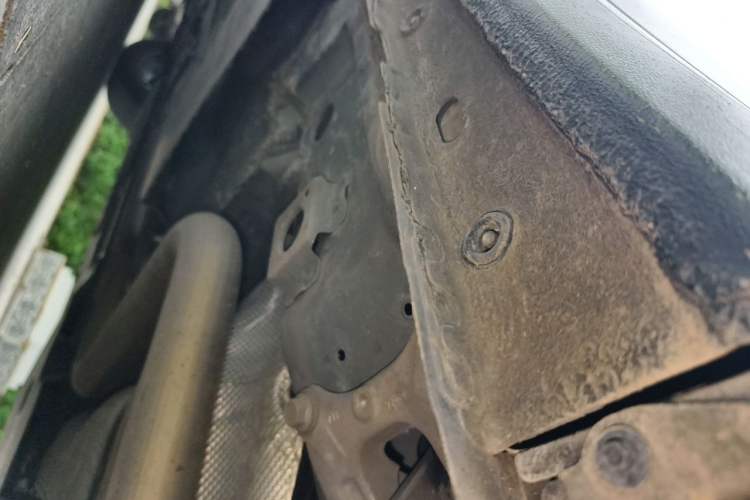 Used Buick LaCrosse 2024 28T Luxury Edition Chassis Rear Left