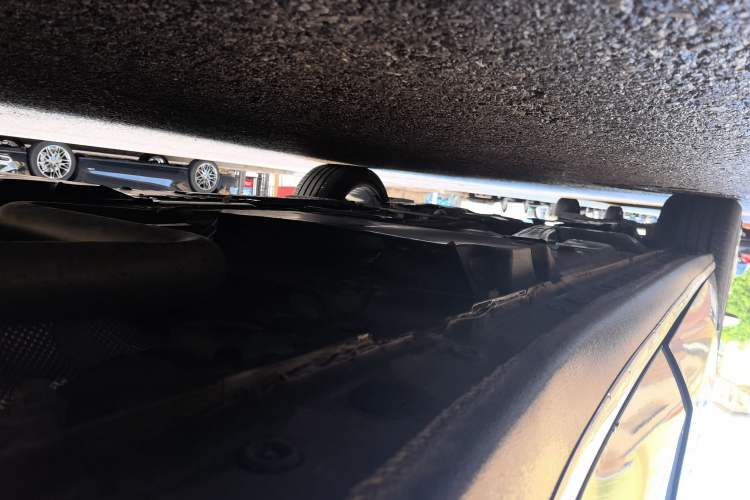 Used Buick LaCrosse 2024 Avia Edition Chassis Rear Left