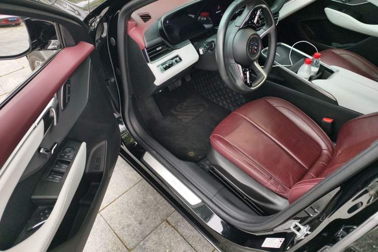 Used Buick LaCrosse 2024 28T Luxury Edition Driver Seat