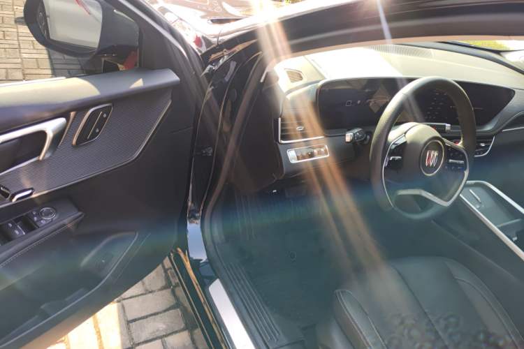 Used Buick LaCrosse 2024 28T Luxury Edition Driver Seat