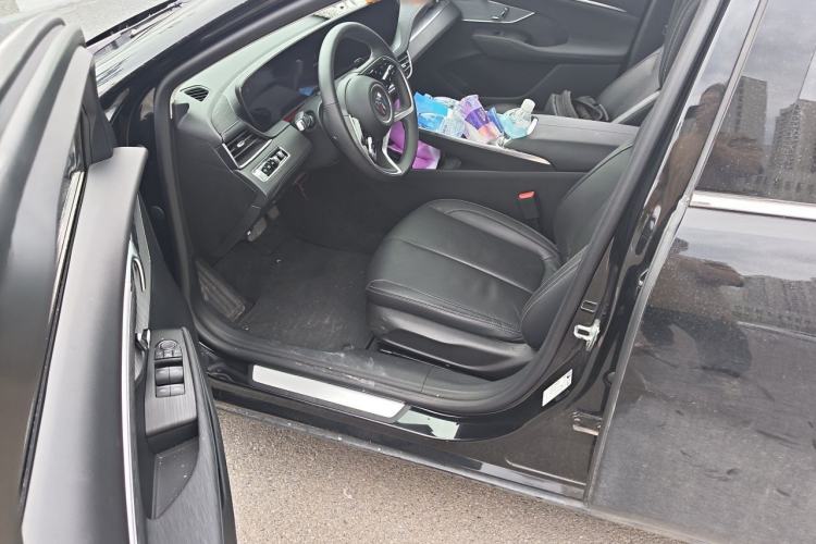 Used Buick LaCrosse 2024 28T Luxury Edition Driver Seat