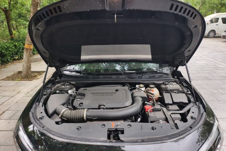 Used Buick LaCrosse 2024 28T Luxury Edition Engine Bay
