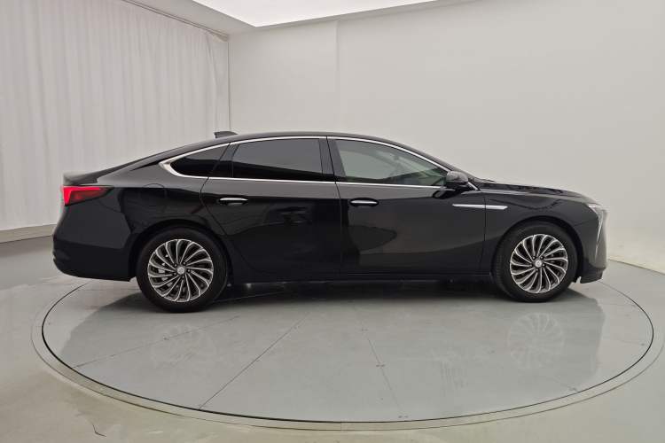 Used Buick LaCrosse 2024 28T Luxury Edition Exterior 3