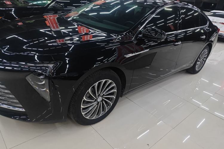 Used Buick LaCrosse 2024 28T Luxury Edition Exterior 4