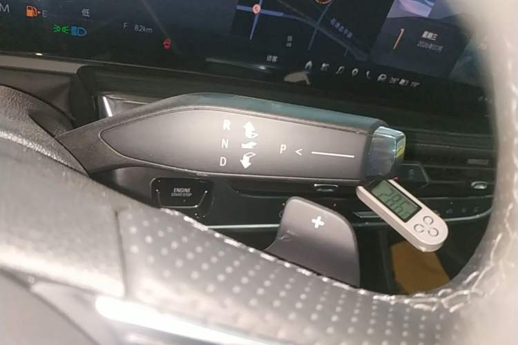 Used Buick LaCrosse 2024 28T Luxury Edition Gear Lever