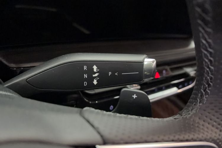 Used Buick LaCrosse 2024 Avia Edition Gear Lever