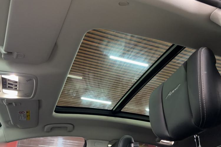 Used Buick LaCrosse 2024 Avia Edition Headliner