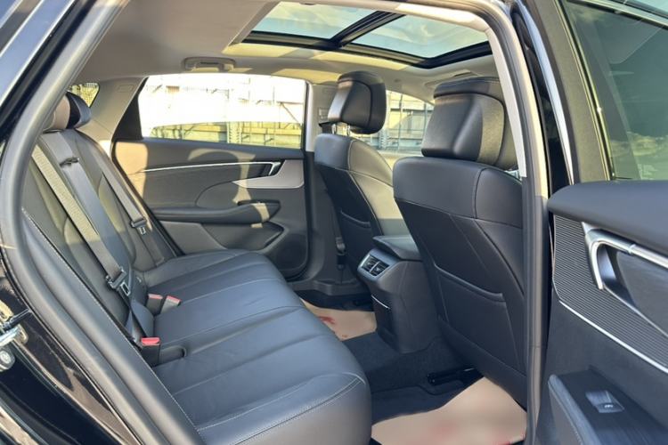 Used Buick LaCrosse 2024 28T Luxury Edition Interior 2