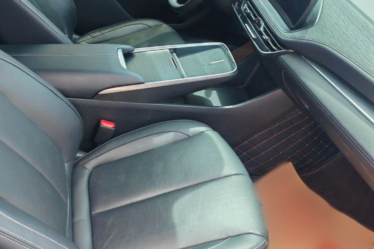 Used Buick LaCrosse 2024 28T Luxury Edition Interior 2