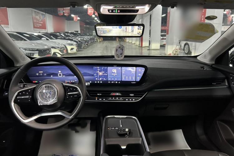 Used Buick LaCrosse 2024 28T Luxury Edition Interior 3