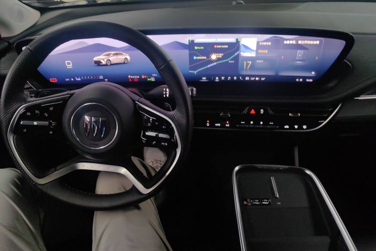 Used Buick LaCrosse 2024 28T Luxury Edition Interior 3