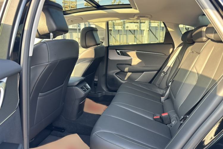 Used Buick LaCrosse 2024 28T Luxury Edition Interior 6