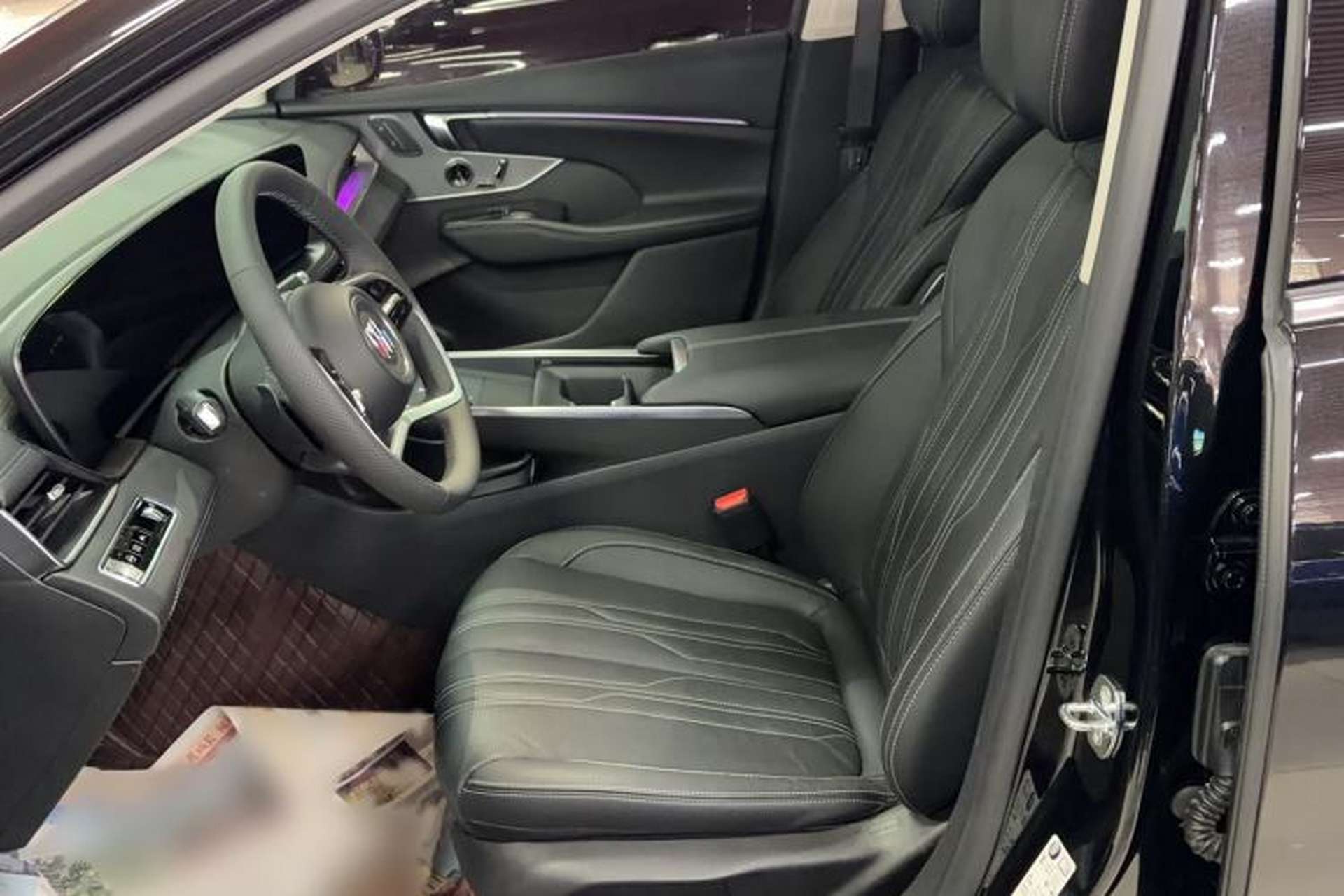 Used Buick LaCrosse 2024 Avia Edition Left Front Seat