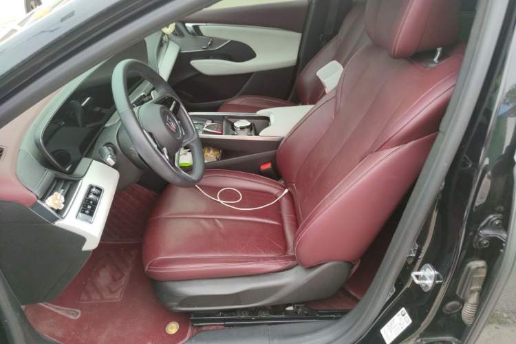 Used Buick LaCrosse 2024 28T Luxury Edition Left Front Seat