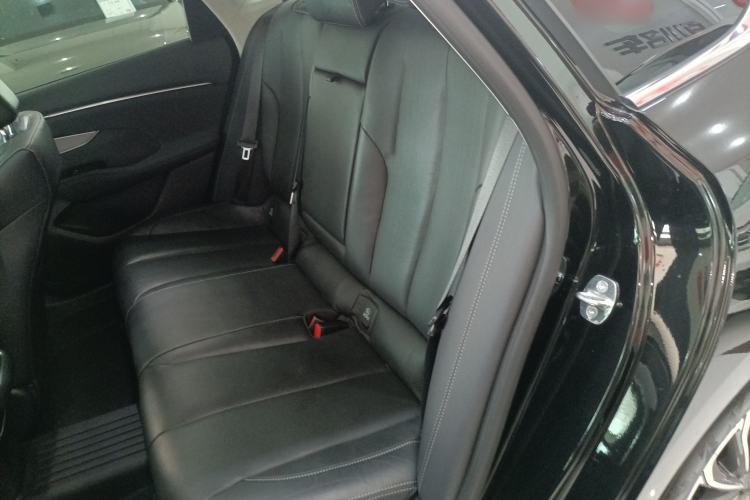 Used Buick LaCrosse 2024 28T Luxury Edition Left Rear Seat