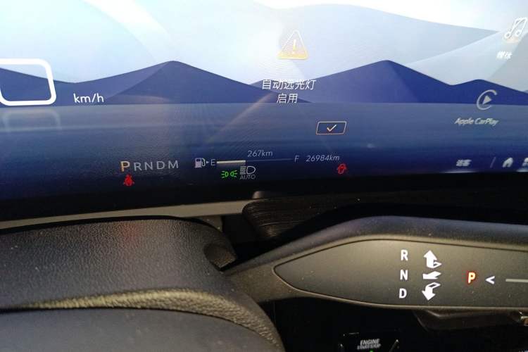 Used Buick LaCrosse 2024 28T Luxury Edition Odometer Close Up