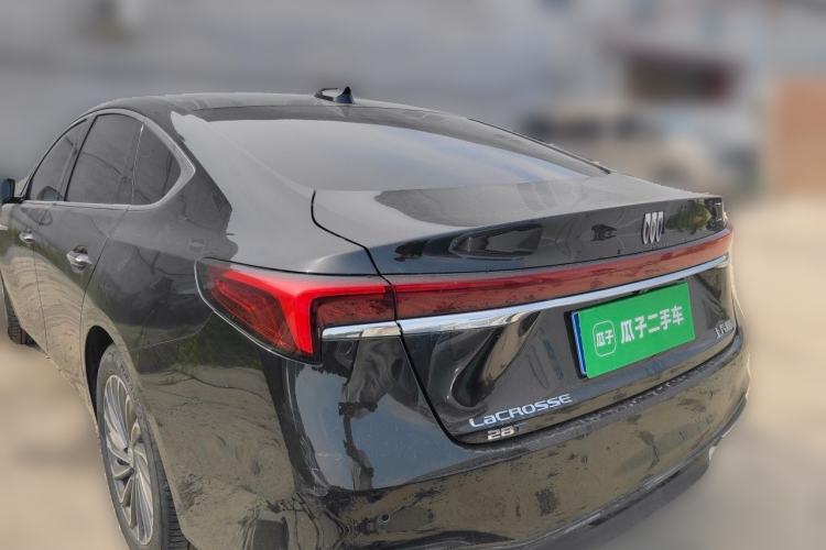 Used Buick LaCrosse 2024 28T Luxury Edition Rear Left 45 Deg