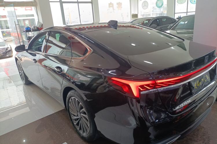 Used Buick LaCrosse 2024 28T Luxury Edition Rear Left 45 Deg