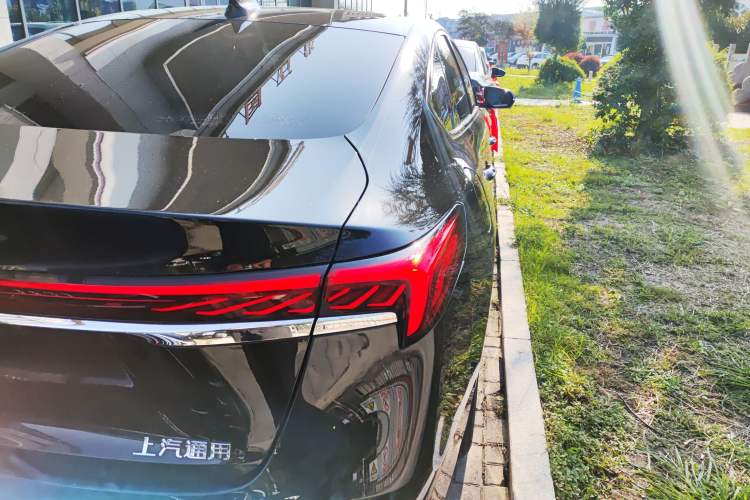 Used Buick LaCrosse 2024 28T Luxury Edition Right Rear Taillight