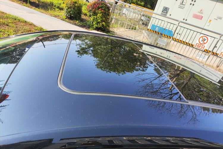 Used Buick LaCrosse 2024 28T Luxury Edition Roof