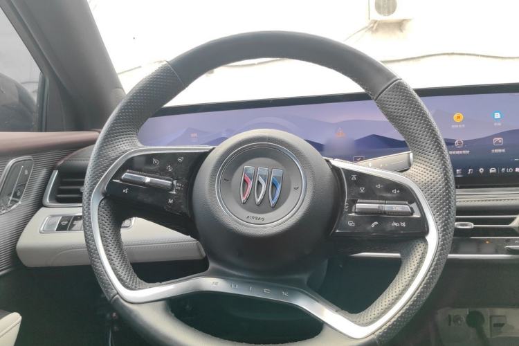 Used Buick LaCrosse 2024 28T Luxury Edition Steering Wheel
