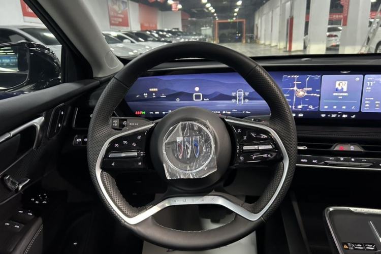 Used Buick LaCrosse 2024 28T Luxury Edition Steering Wheel