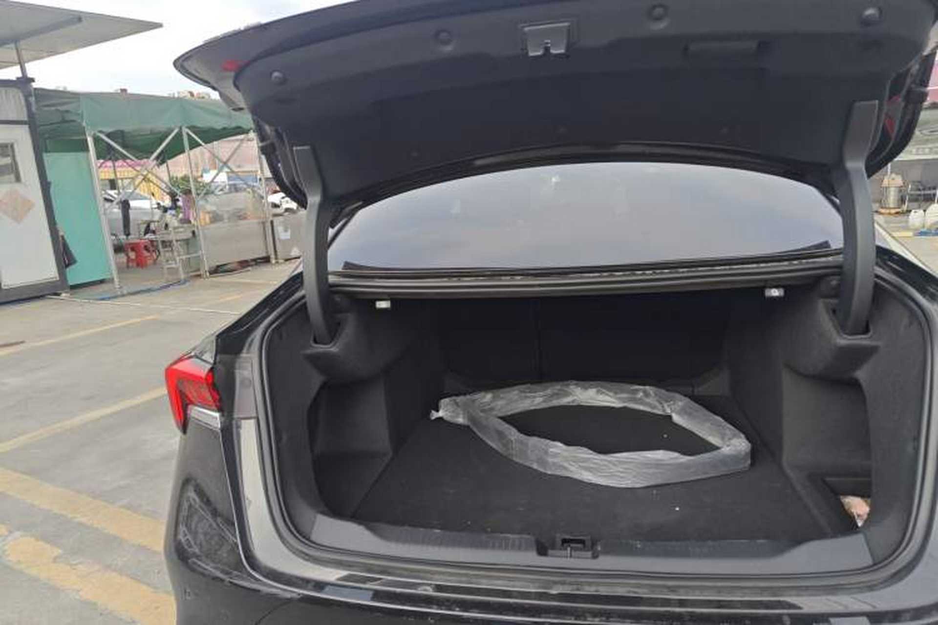 Used Buick LaCrosse 2024 28T Luxury Edition Trunk