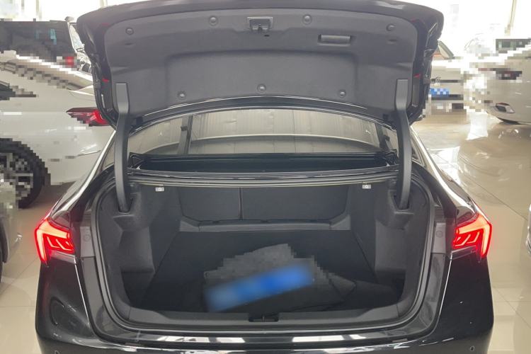 Used Buick LaCrosse 2024 28T Luxury Edition Trunk
