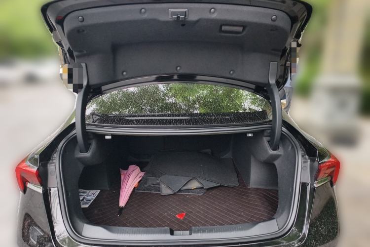 Used Buick LaCrosse 2024 28T Luxury Edition Trunk