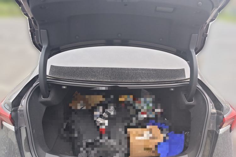 Used Buick LaCrosse 2024 28T Luxury Edition Trunk