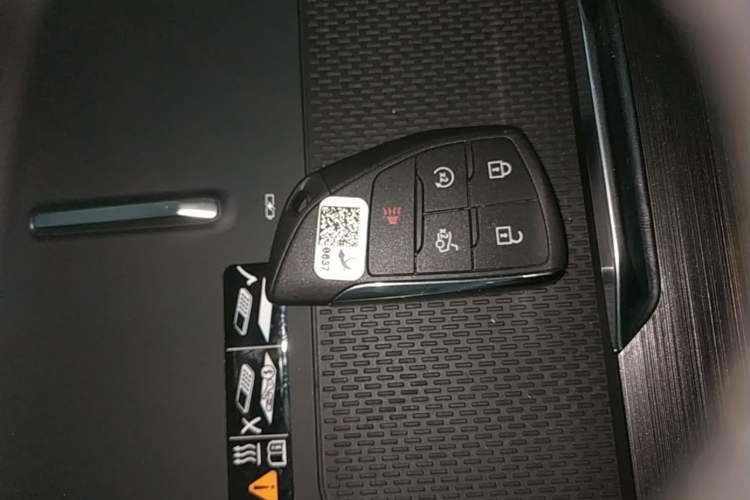 Used Buick LaCrosse 2024 28T Luxury Edition Vehicle Key
