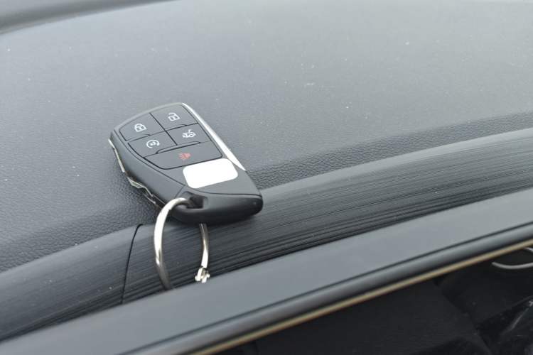 Used Buick LaCrosse 2024 28T Luxury Edition Vehicle Key