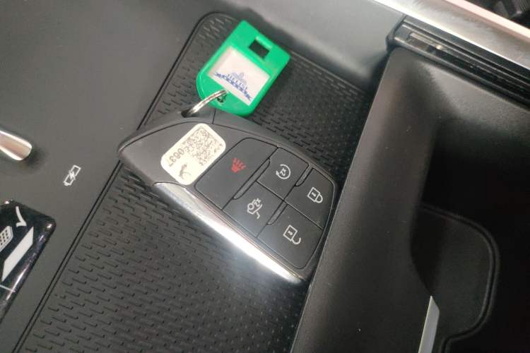 Used Buick LaCrosse 2024 28T Luxury Edition Vehicle Key