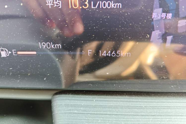 Used Buick LaCrosse 2024 Avia Edition Odometer Close Up