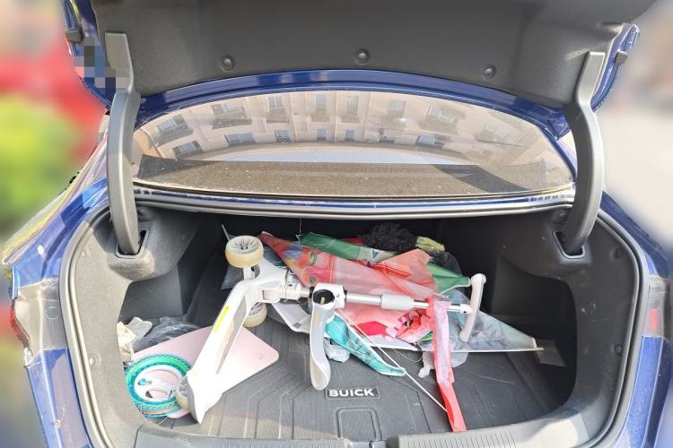 Used Buick LaCrosse 2024 Avia Edition Trunk