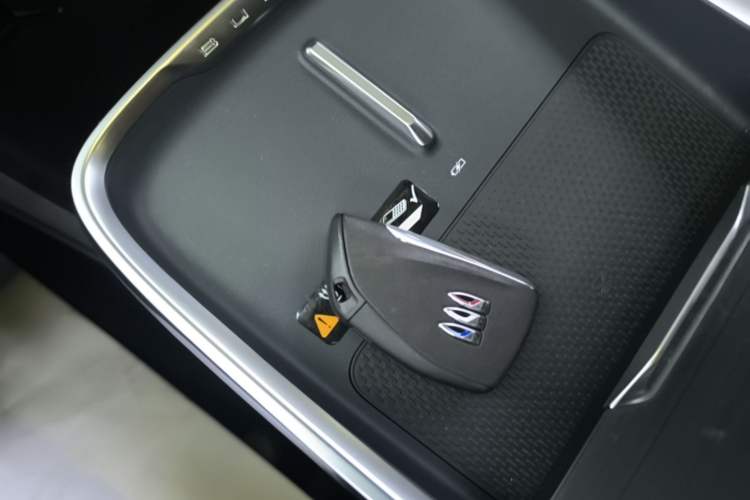 Used Buick LaCrosse 2024 28T Luxury Edition Interior 1