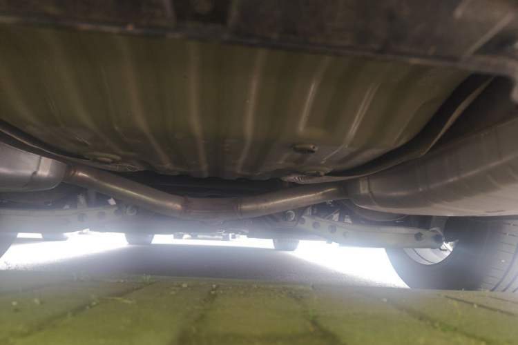 Used Buick LaCrosse 2024 28T Luxury Edition Chassis Rear