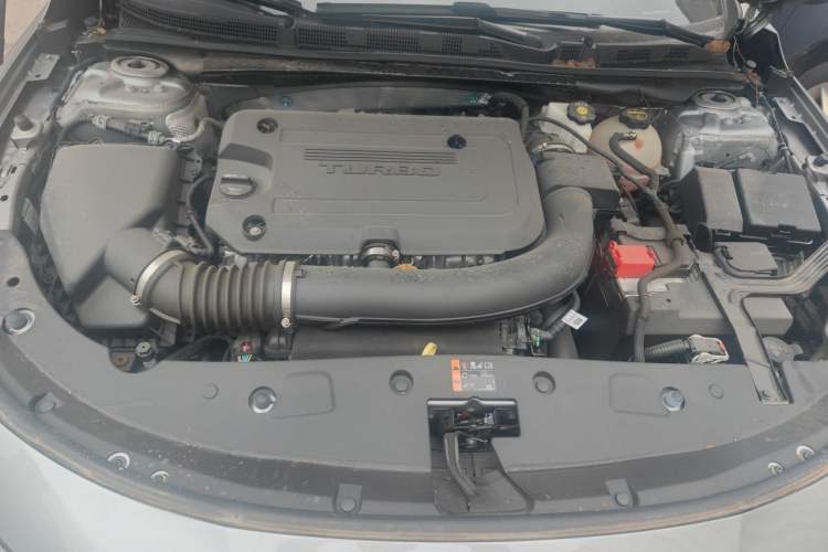 Used Buick LaCrosse 2024 28T Luxury Edition Engine Bay