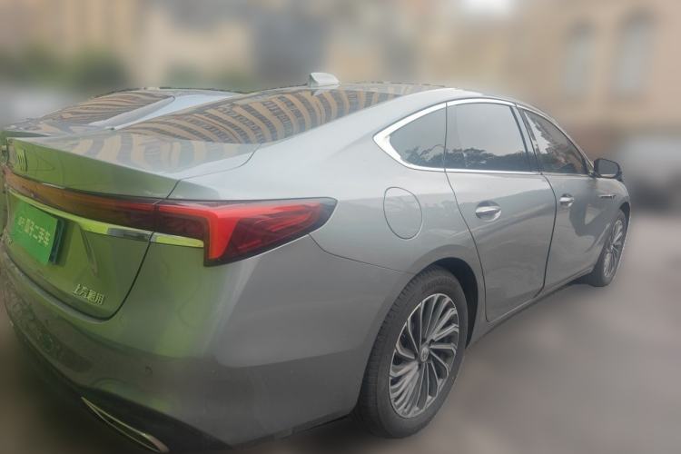 Used Buick LaCrosse 2024 28T Luxury Edition Rear Right 45 Deg